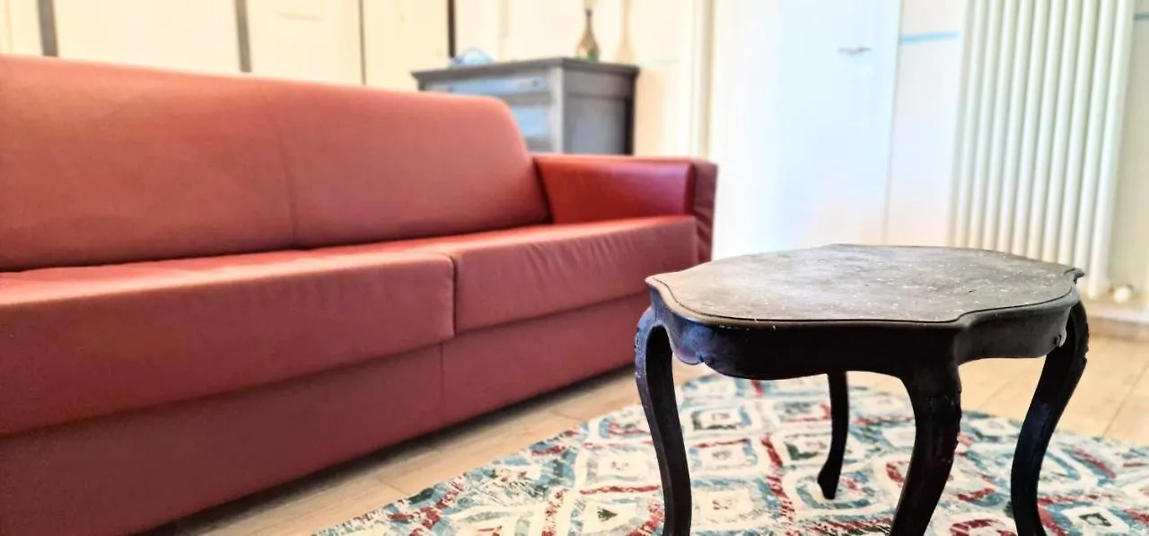 Central City Rooms M09 Apartment Болонья