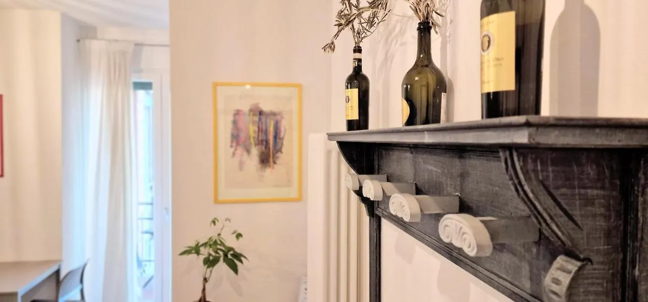 Central City Rooms M09 Apartment Bologna 0*,  Italy