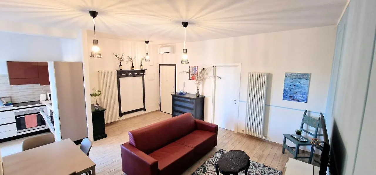 Central City Rooms M09 Apartment Bologna Italia